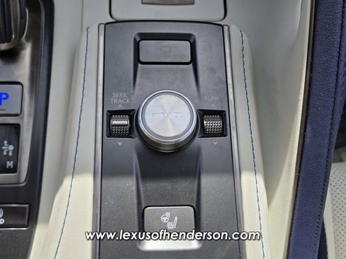 Certified 2024 Lexus LC 500 Convertible RWD image 30