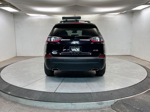 Used 2021 Jeep Cherokee Latitude Lux w/ Comfort/Convenience Group image 5