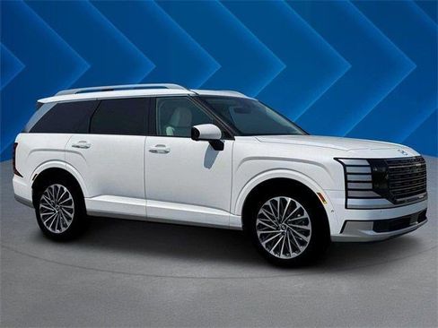 Used 2026 Hyundai Palisade Calligraphy AWD/4WD image 13