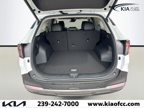 New 2026 Kia Sportage EX image 12