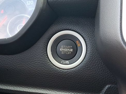 Used 2019 RAM 1500 Big Horn AWD/4WD image 22
