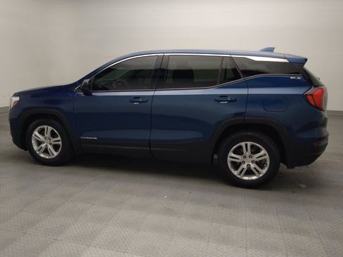 Used 2020 GMC Terrain SLE FWD image 3