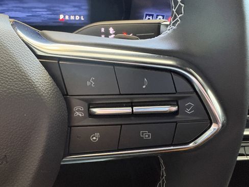 Used 2025 Chevrolet Traverse Z71 w/ Enhanced Driving Package image 13