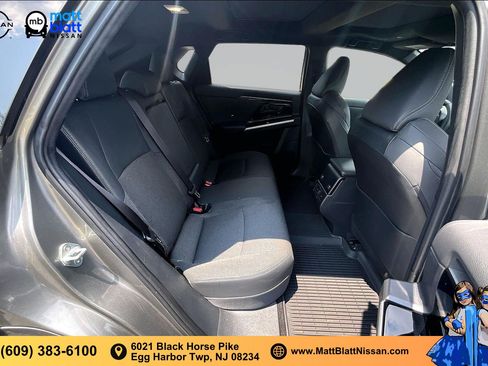 Used 2025 Toyota bZ4X AWD w/ Weather Package image 23