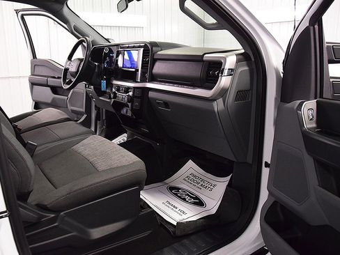 Used 2024 Ford F250 XLT w/ 360-Degree Camera Package image 30