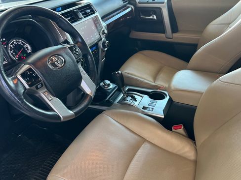 Used 2023 Toyota 4Runner Limited AWD/4WD image 7