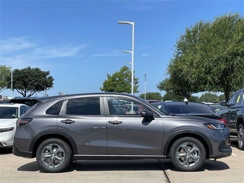 New 2026 Honda HR-V LX image 3