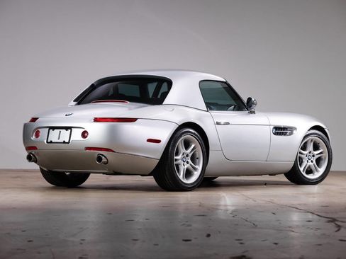 Used 2002 BMW Z8 image 5