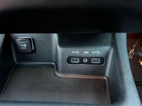 Used 2018 Dodge Durango R/T image 39