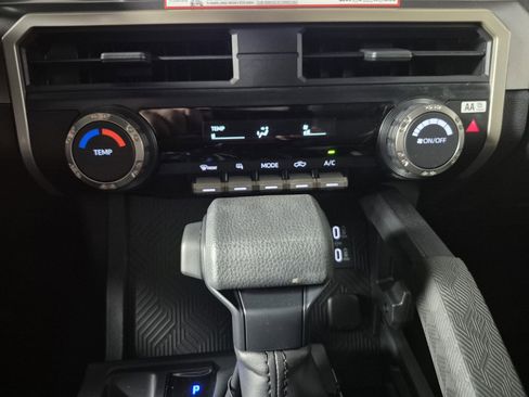 New 2026 Toyota Tacoma SR5 image 31