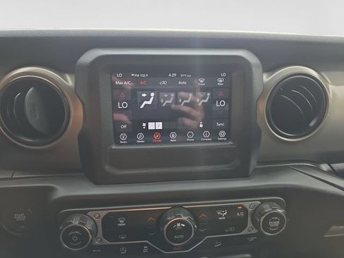 Used 2020 Jeep Wrangler Unlimited Sport S AWD/4WD image 15