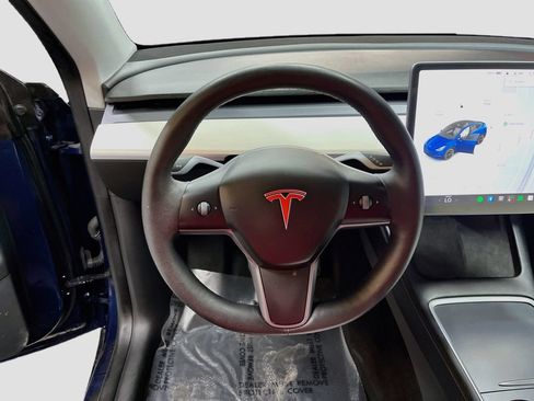 Used 2021 Tesla Model Y Long Range AWD/4WD image 10