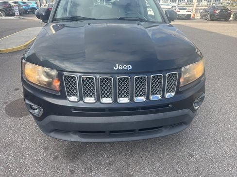 Used 2015 Jeep Compass High Altitude image 7