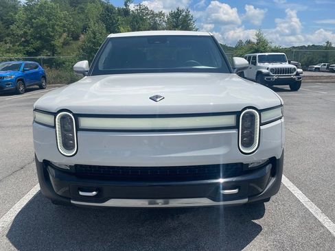 Used 2022 Rivian R1T Adventure AWD/4WD image 9