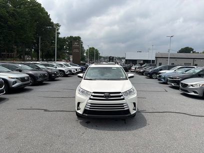 Used 2019 Toyota Highlander XLE