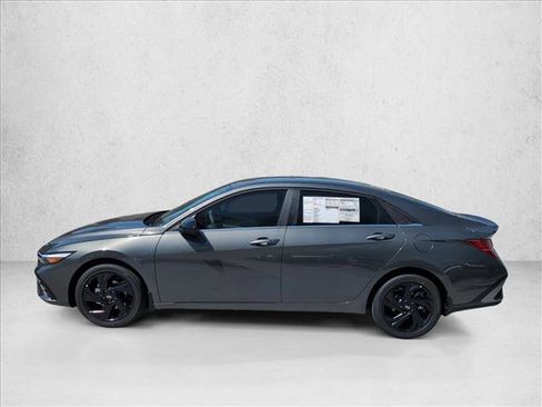 New 2026 Hyundai Elantra SEL Sport Premium image 5