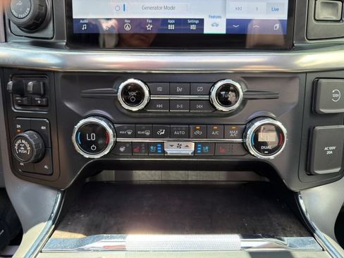 Used 2021 Ford F150 Lariat w/ Equipment Group 502A High AWD/4WD image 39