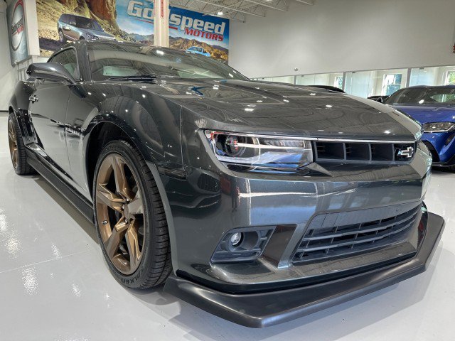 Used 2015 Chevrolet Camaro SS w/ RS Package RWD image 20