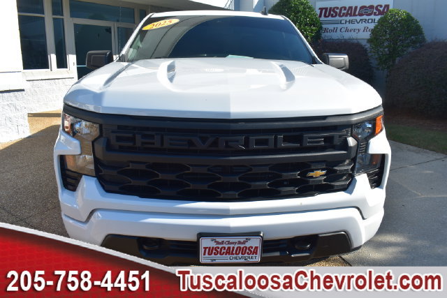 Used 2025 Chevrolet Silverado 1500 Custom AWD/4WD image 4
