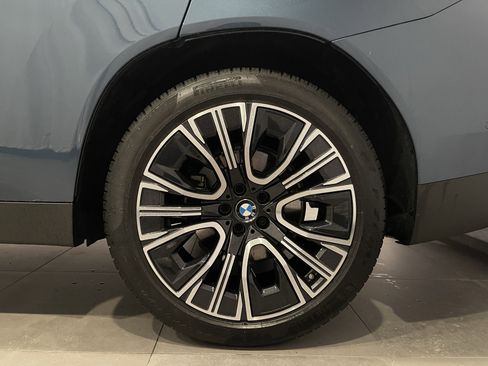 Used 2025 BMW X3 xDrive30i w/ Convenience Package image 8