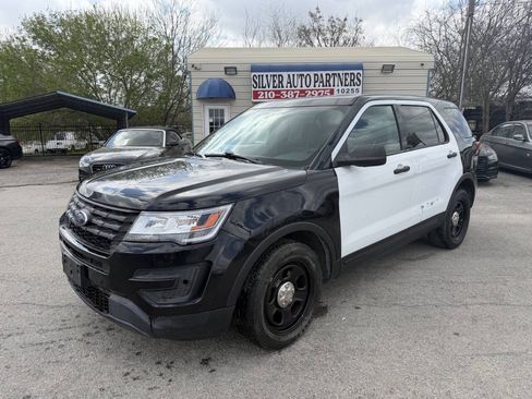 Used 2019 Ford Explorer 4WD Police Interceptor image 1