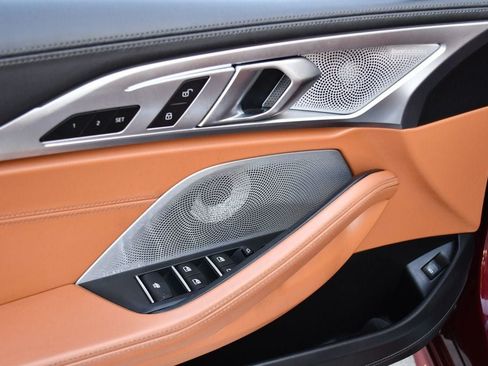 Used 2022 BMW 840i Convertible RWD image 12