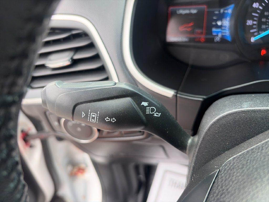 Used 2020 Ford Edge SEL FWD image 34