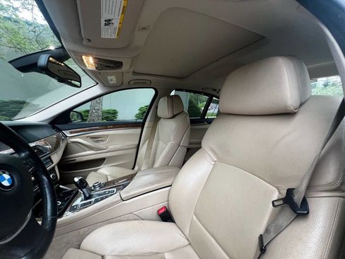 Used 2011 BMW 550i xDrive 550i xDrive AWD 4dr Sedan image 11