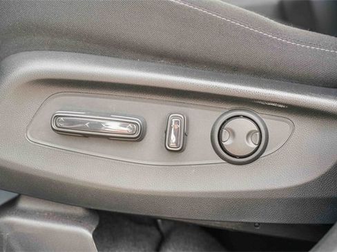 Used 2023 Honda CR-V EX image 22