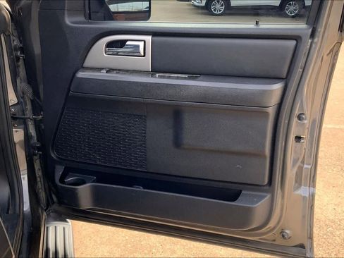 Used 2017 Ford Expedition EL Limited image 23