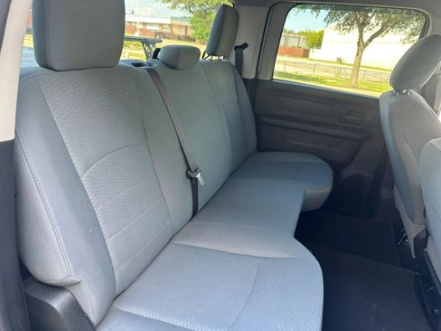Used 2018 RAM 3500 Tradesman w/ Chrome Appearance Group AWD/4WD image 27