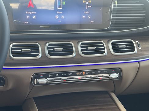 Certified 2025 Mercedes-Benz GLE 350 GLE 350 image 38