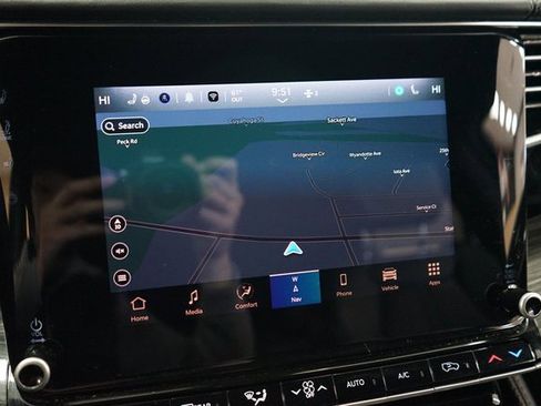 Used 2022 Jeep Wagoneer Series III w/ Flexible Seating Group image 8