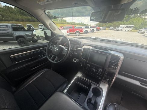 Used 2017 RAM 3500 Big Horn w/ Night Special Edition AWD/4WD image 7
