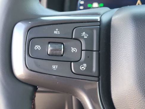 Used 2022 Chevrolet Suburban RST w/ Luxury Package image 6