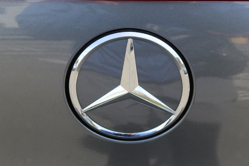 Used 2023 Mercedes-Benz EQS 450+ SUV image 12