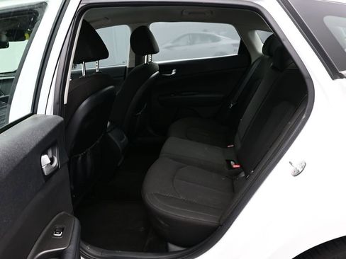 Used 2018 Kia Optima LX image 15