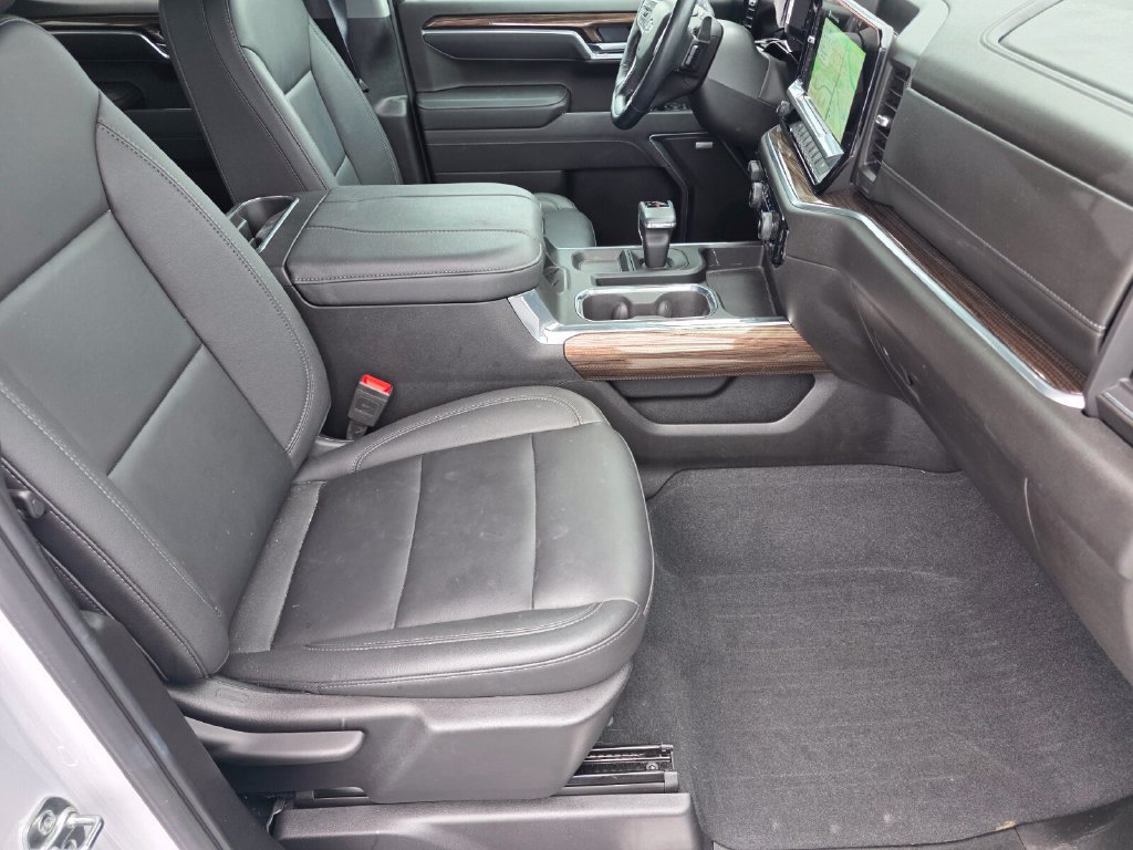 Used 2025 Chevrolet Silverado 1500 RST w/ RST All Star Premium Package AWD/4WD image 25