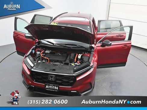 Used 2025 Honda CR-V Sport-L image 32