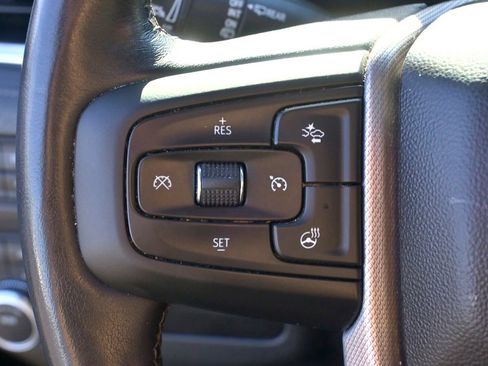 Certified 2022 GMC Yukon Denali image 34