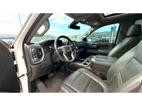 Used 2021 GMC Sierra 1500 Denali w/ Driver Alert Package II AWD/4WD image 19