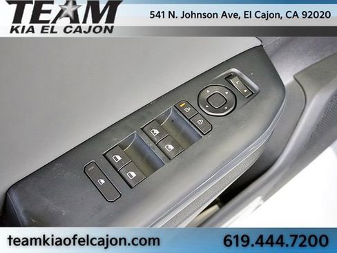 New 2026 Kia K4 EX image 25