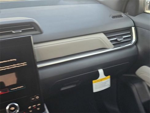 New 2026 GMC Terrain Elevation image 16