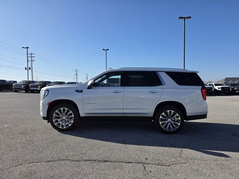 Used 2021 GMC Yukon Denali w/ Denali Ultimate Package image 4