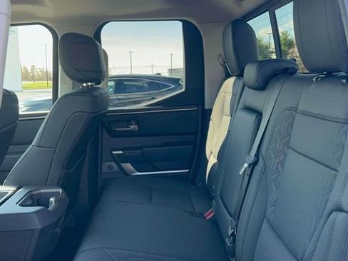 Used 2022 Toyota Tundra Limited image 28