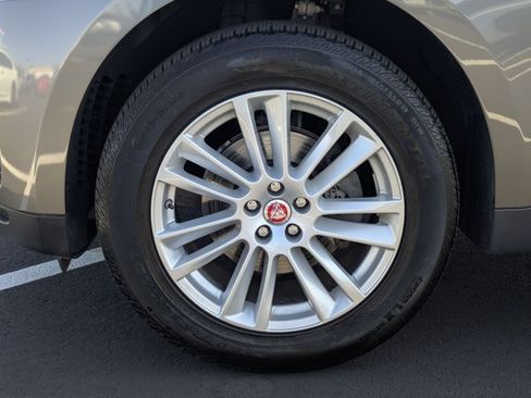 Used 2018 Jaguar F-PACE Prestige AWD/4WD image 25