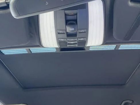 Used 2016 Mercedes-Benz E 350 Sedan image 17