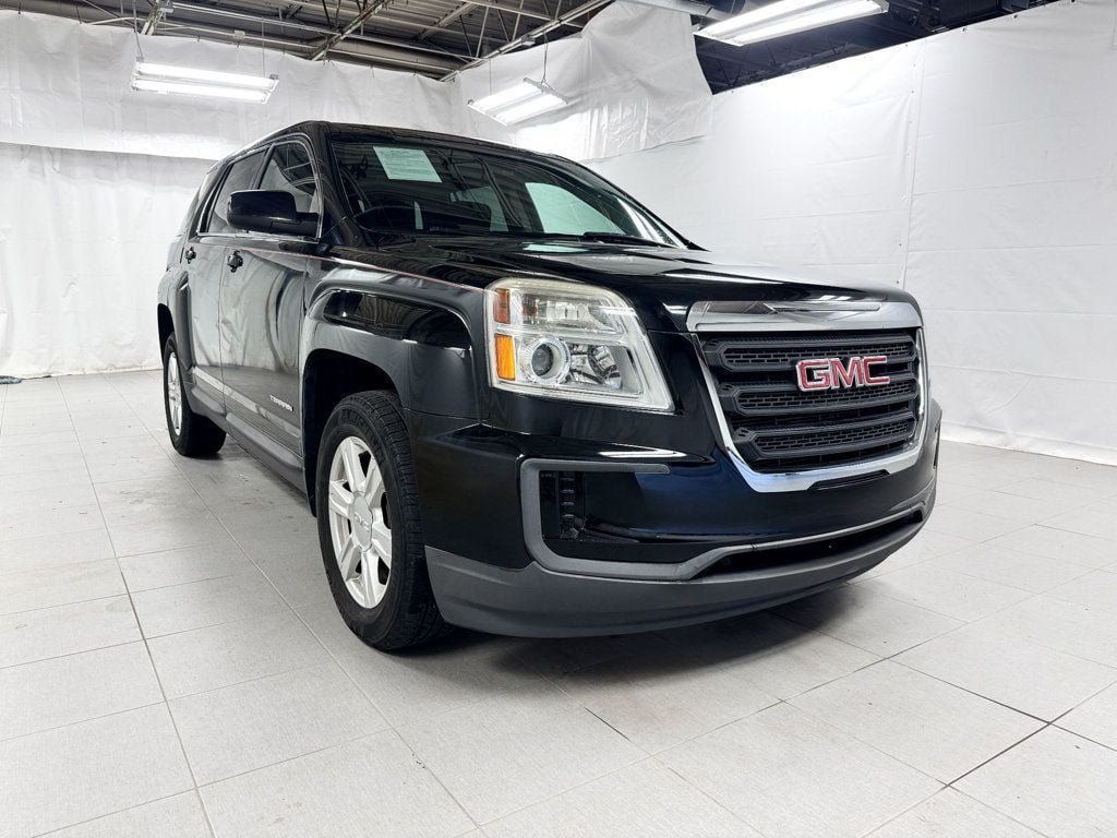 Used 2016 GMC Terrain SLE AWD/4WD image 8