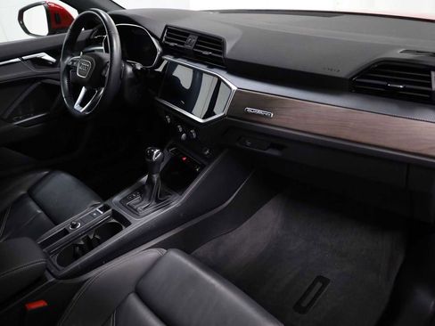 Used 2020 Audi Q3 2.0T Premium Plus w/ Premium Plus Package image 6