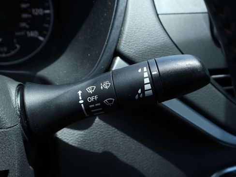 Used 2021 Nissan Altima 2.5 SR FWD image 28